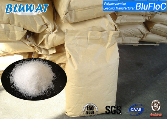 kopen Flocculant Van kationen CPAM C8030 van het Bluflocpolyacrylamide online vervaardiging