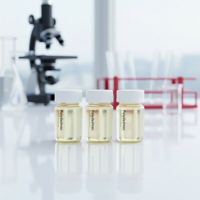 kopen NSF gecertificeerd PolyDADMAC Cationic Coagulant met middelmatige viscositeit voor de zuivering van drinkwater en internationale projecten online vervaardiging