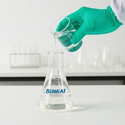 kopen 55% vaste stofgehalte 30 kg 250 kg 1250 kg pakket Quaternair ammoniumpolymeer Kationisch polymeer Ontkleuringsmiddel Waterontkleuringsmiddel online vervaardiging